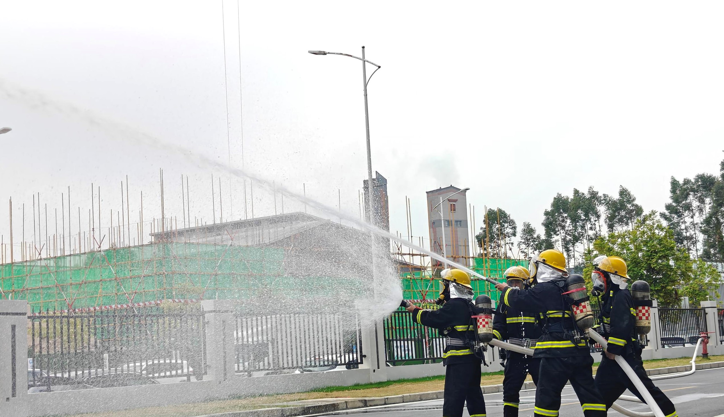 筑牢防火墙！！！拉斯维加斯9888科技开展联合消防演习